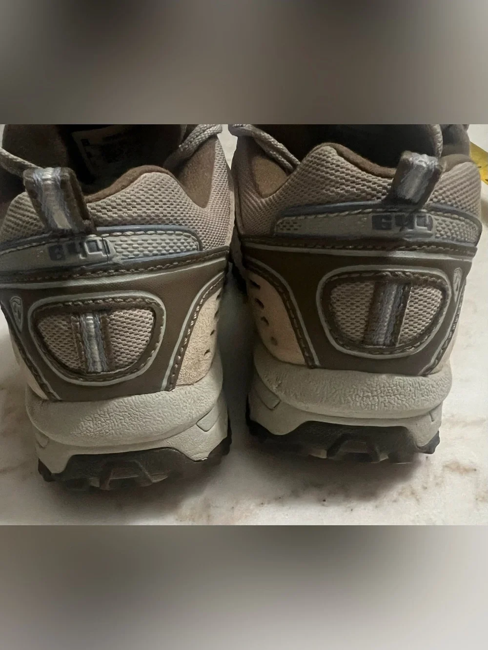 New Balance 644 Trail Hiking Tan Brown Women’s Size 6